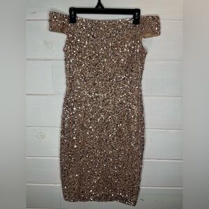 Adrianna Papell Sequin Dress in Rose Gold size 4 cocktail homecoming
